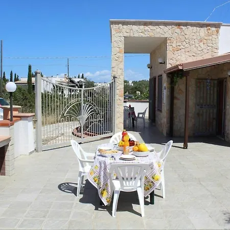 Pesci Villa *
