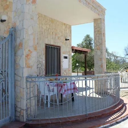 Villa Pesci Torre Suda